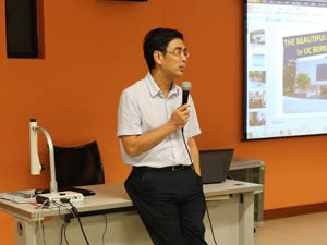 2:binary?id=7Rcbkt5tJUEqdKL4_2BbT0Y5Dubn0_2Fb0hjb4FrW6FTlAYrXcKd2eob5Q_3D_3D:East Asia College Master Prof. Iu Vai Pan shares his own experiences of studying abroad
