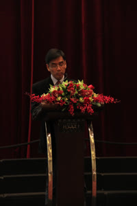 1:binary?id=AaFPurQ0e3eRfpXtfyZpR1ccI2myijqHfBFpP7HbqGkSrb8_2FWYkURA_3D_3D:. Opening remarks by East Asia College Master Prof. Iu Vai Pan