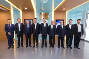 1:binary?id=gbKYLGQFCjRRdFUgQbUj9CS4wwUcoBPgaAPpHdKGOmMyayyd6ZyECGeQnZclq89o:Du Qinglin, a member of the Secretariat of the CPC Central Committee and vice chairman of the CPPCC visits UM